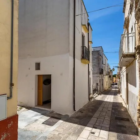 Apartamento Vico Dei Mille By Barbarhouse Tuglie